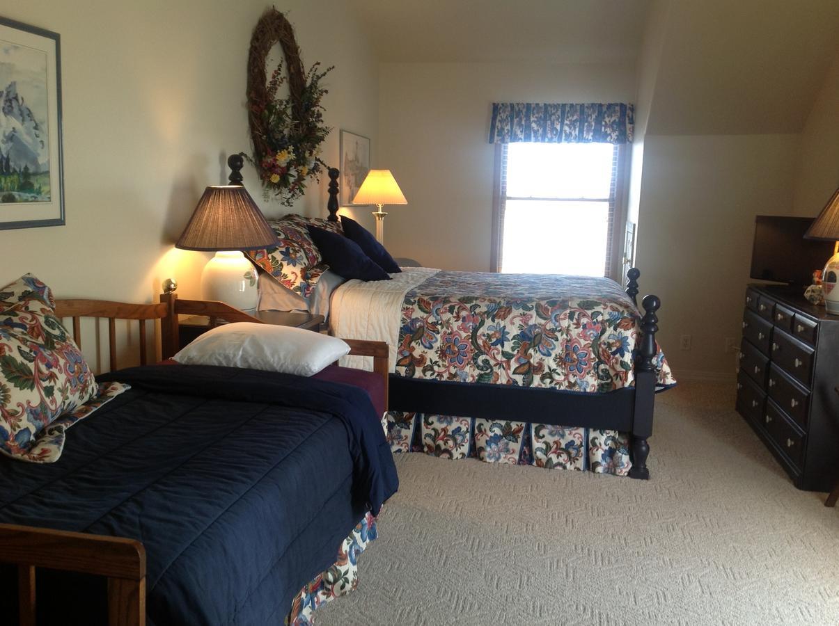 Blue Heron Inn Bed And Breakfast Rexburg Zimmer foto